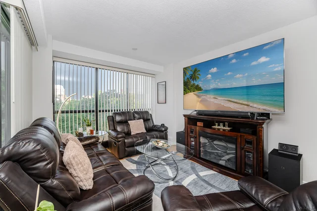 #608-150 Charlton Avenue East, Hamilton - photo 13