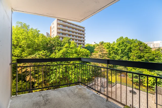 #608-150 Charlton Avenue East, Hamilton - photo 31