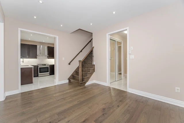 849 Farmstead Drive, Milton - photo 11