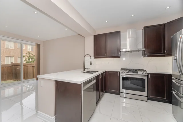 849 Farmstead Drive, Milton - photo 13