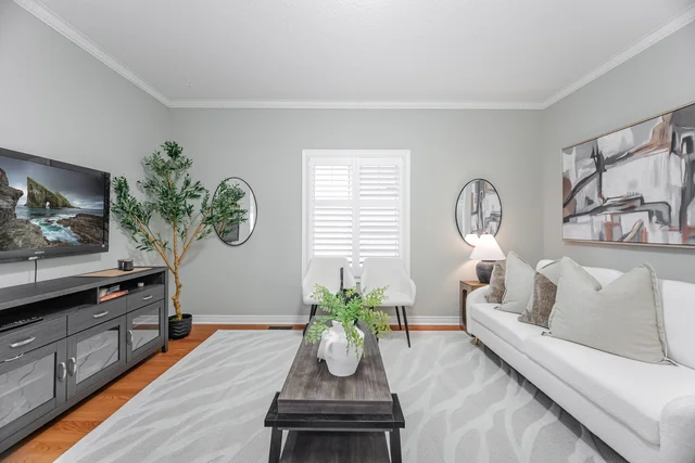 7174 Saint Barbara Boulevard, Mississauga - photo 13