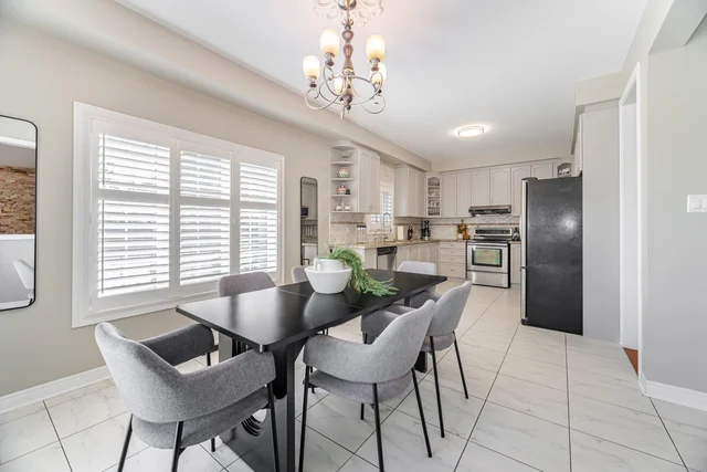 7174 Saint Barbara Boulevard, Mississauga - photo 26