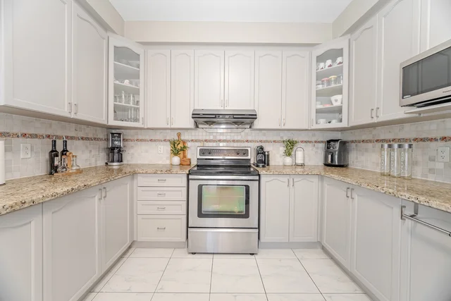 7174 Saint Barbara Boulevard, Mississauga - photo 30