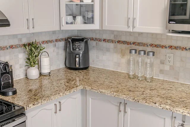 7174 Saint Barbara Boulevard, Mississauga - photo 31