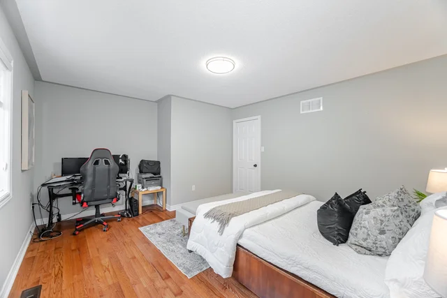 7174 Saint Barbara Boulevard, Mississauga - photo 64