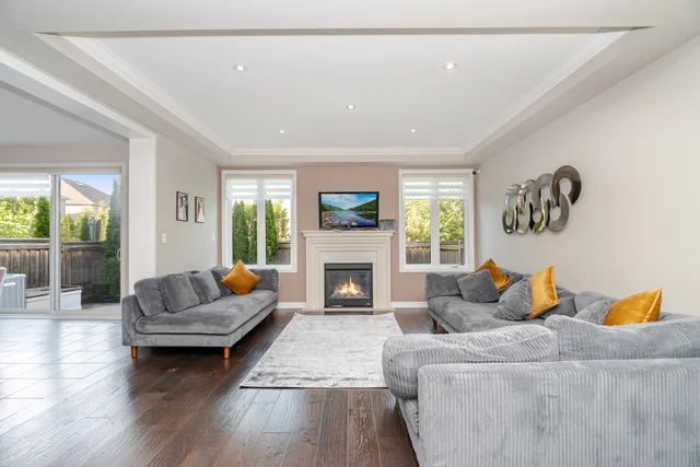 3213 Preserve Drive, Oakville - photo 13