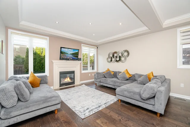 3213 Preserve Drive, Oakville - photo 14