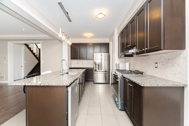 3213 Preserve Drive, Oakville - photo 18