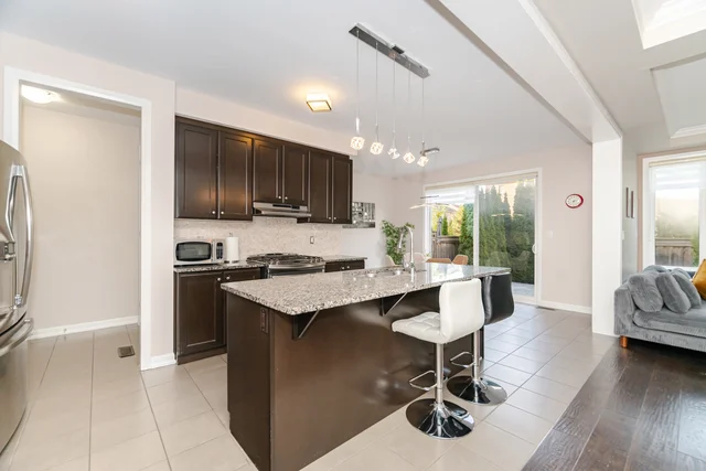 3213 Preserve Drive, Oakville - photo 19