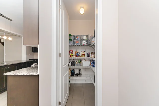 3213 Preserve Drive, Oakville - photo 20