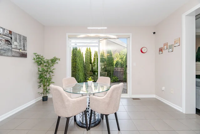 3213 Preserve Drive, Oakville - photo 21