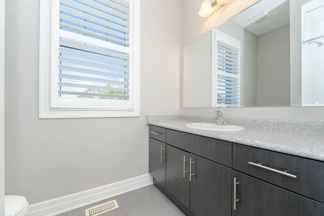 65 Novan Crescent, Aurora - photo 43