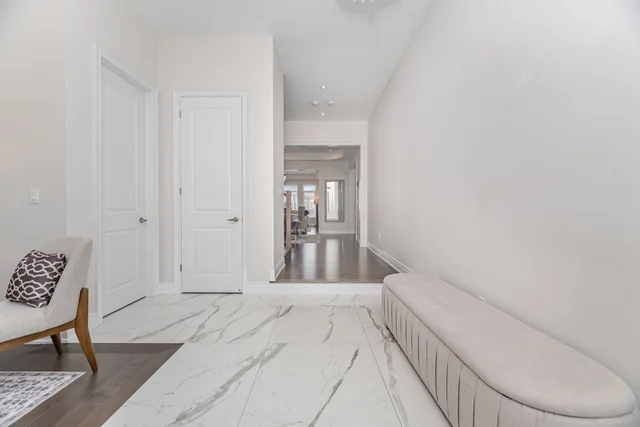 53 Threshing Mill Boulevard, Oakville - photo 9