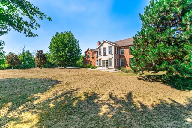 720 Lincoln Avenue, Niagara-on-the-Lake - photo 4