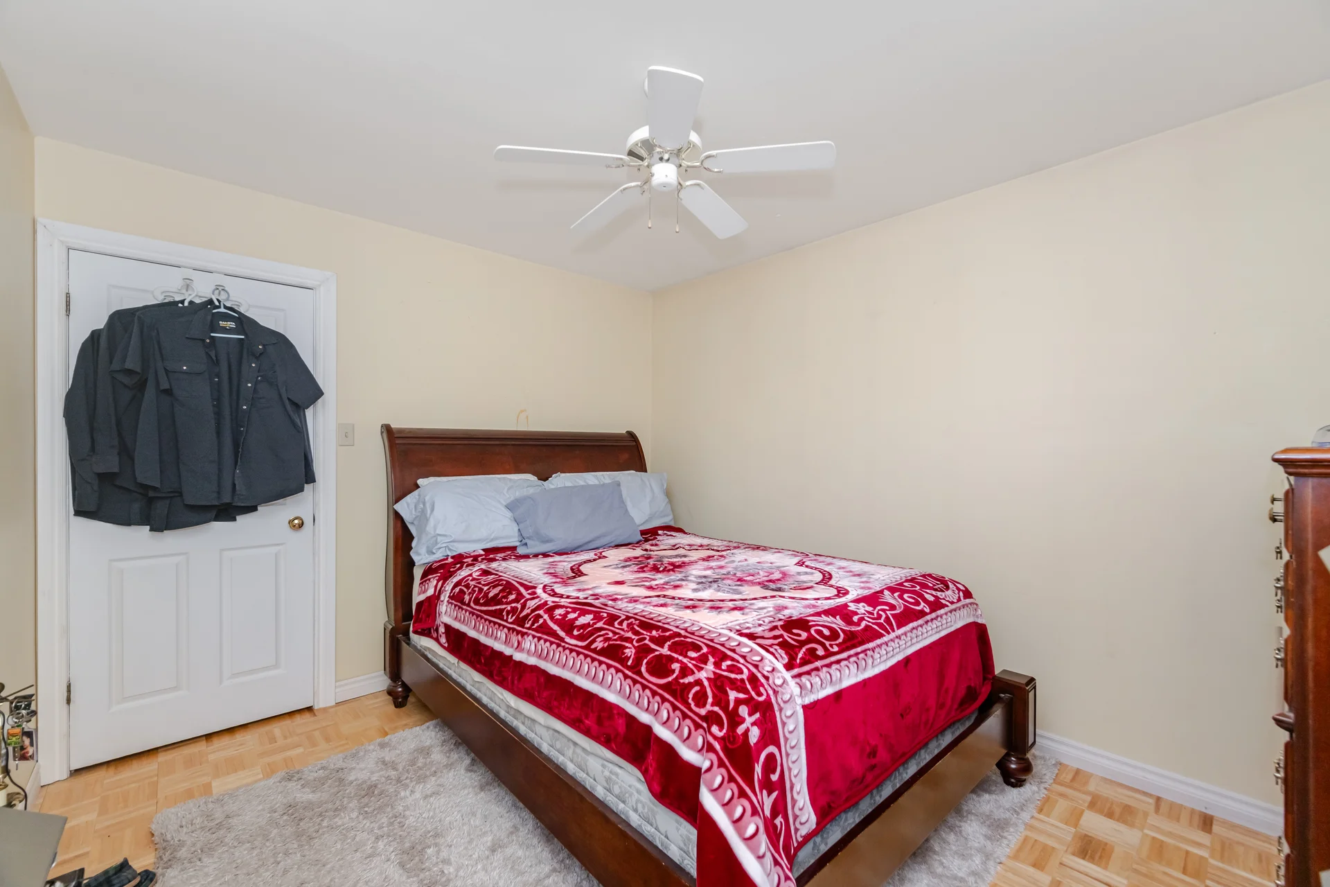 3416773