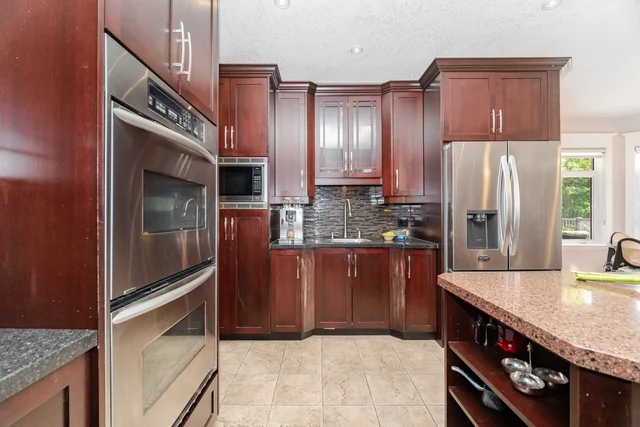 86 Canters Close, Kitchener - photo 48