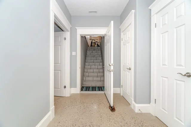 86 Canters Close, Kitchener - photo 97