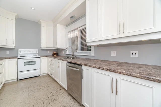 86 Canters Close, Kitchener - photo 105