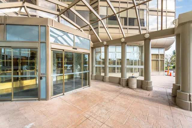 #510-1 Palace Pier Court, Etobicoke - photo 4