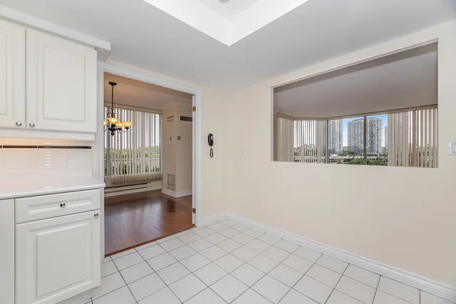 #510-1 Palace Pier Court, Etobicoke - photo 13