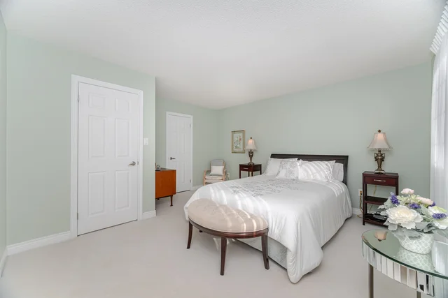 53 Kildonan Crescent, Waterdown - photo 32