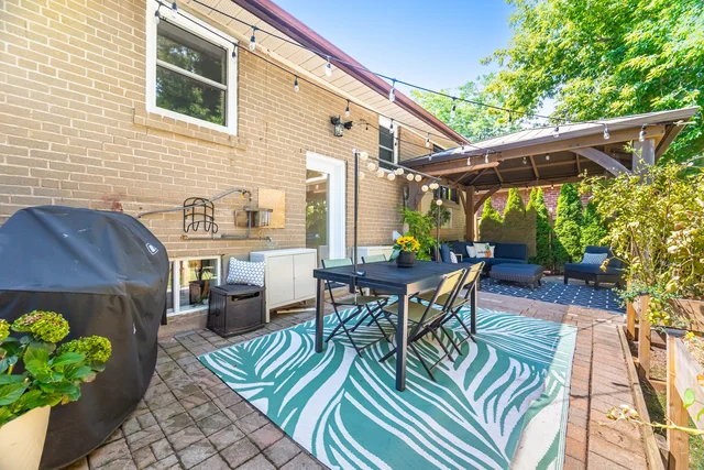 1539 Pembroke Drive, Oakville - photo 50