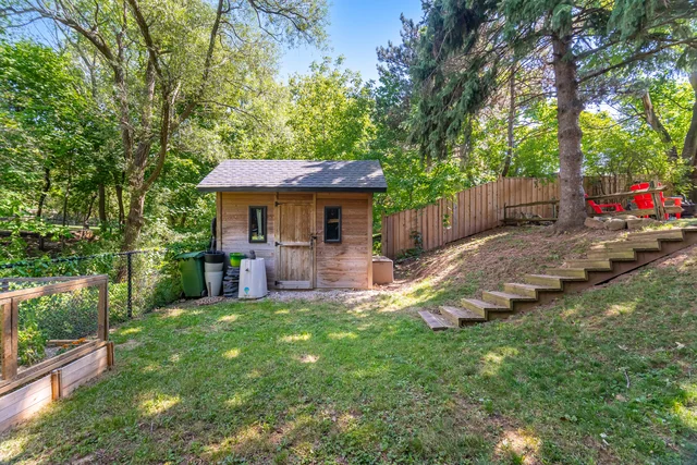 1539 Pembroke Drive, Oakville - photo 57