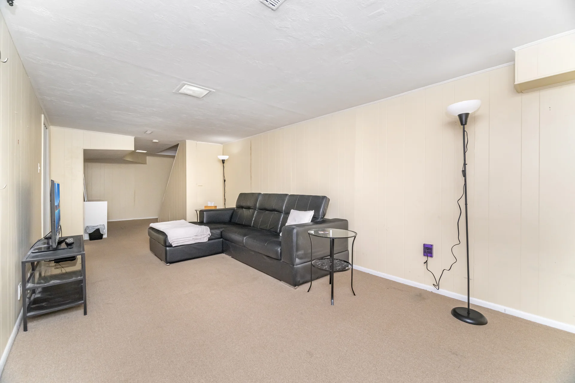 552 Pinedale Avenue, Burlington - photo 38