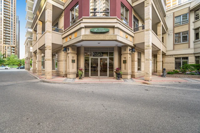 #209-350 Princess Royal Drive, Mississauga - photo 4