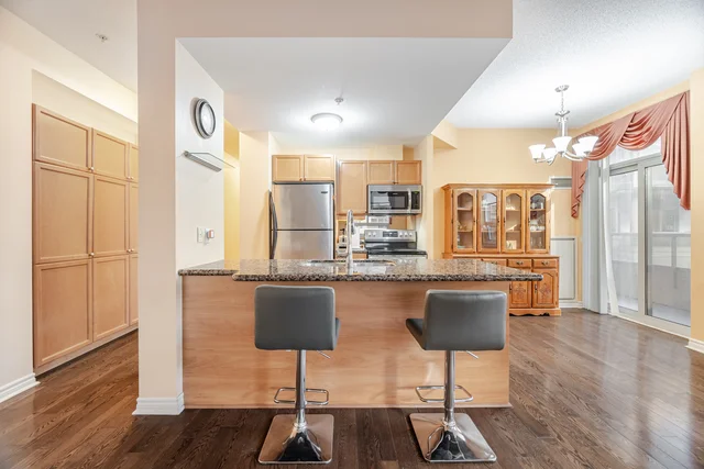 #209-350 Princess Royal Drive, Mississauga - photo 10