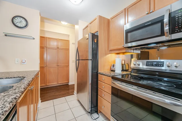 #209-350 Princess Royal Drive, Mississauga - photo 13