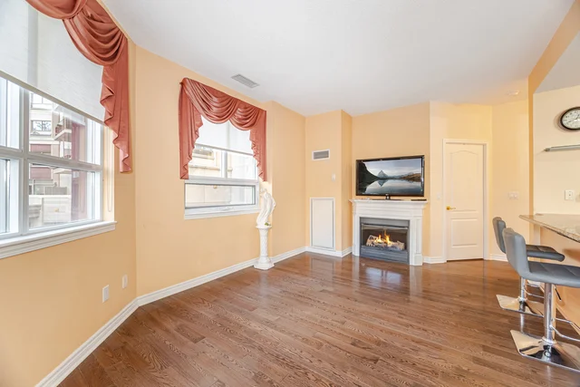 #209-350 Princess Royal Drive, Mississauga - photo 21