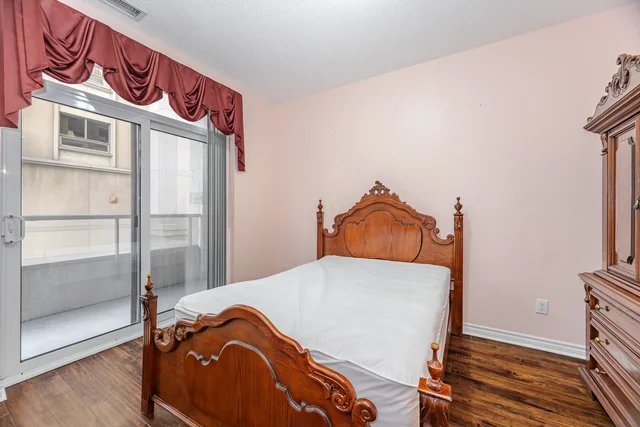 #209-350 Princess Royal Drive, Mississauga - photo 24