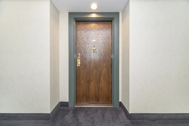 #204-77 Governors Road, Dundas - photo 7