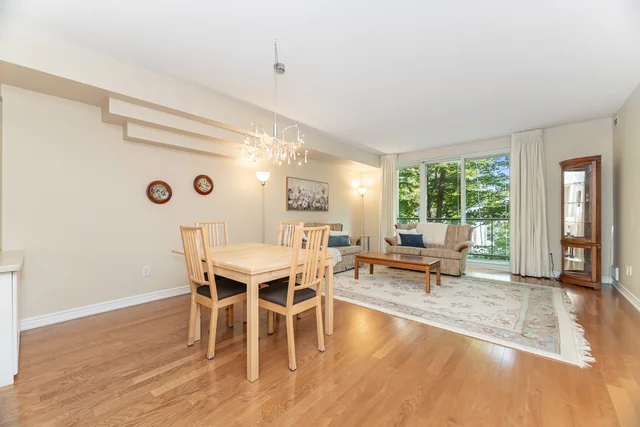 #204-77 Governors Road, Dundas - photo 12