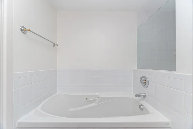 #204-77 Governors Road, Dundas - photo 28