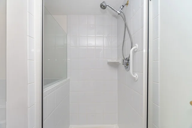 #204-77 Governors Road, Dundas - photo 29