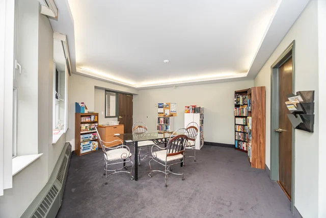 #204-77 Governors Road, Dundas - photo 47