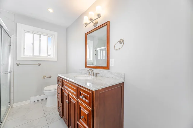 1048 Melton Drive, Mississauga - photo 19