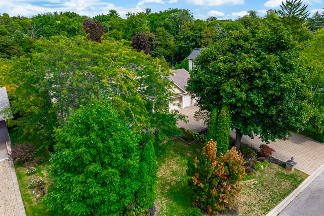 2197 Courrier Lane, Mississauga - photo 8