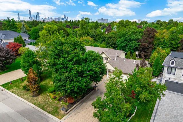 2197 Courrier Lane, Mississauga - photo 9
