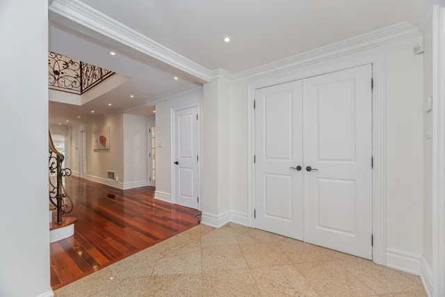 2197 Courrier Lane, Mississauga - photo 20