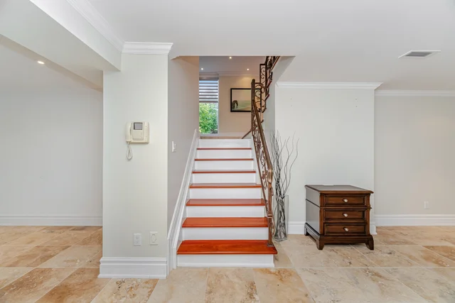 2197 Courrier Lane, Mississauga - photo 96