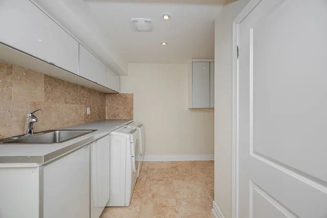 2197 Courrier Lane, Mississauga - photo 116