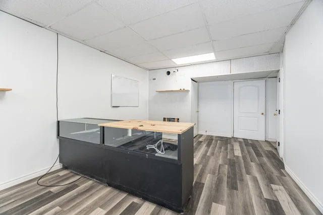 Unit5a-481 Dundas Street West, Belleville - photo 20