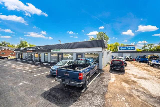 Unit6-481 Dundas Street West, Belleville - photo 11