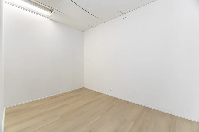 Unit5b-481 Dundas Street West, Belleville - photo 21