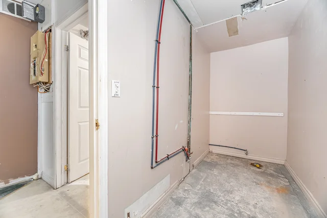 Unit5b-481 Dundas Street West, Belleville - photo 24
