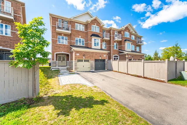 99 Burke Street, Hamilton - photo 4