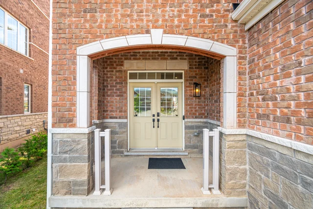 99 Burke Street, Hamilton - photo 5